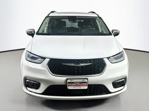 Photos of 2023 Chrysler Pacifica Limited for sale in Summerville, SC at Automaxx of the Carolinas