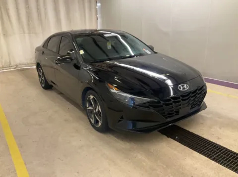 More photos of 2023 Hyundai Elantra SEL at Automaxx of the Carolinas, SC