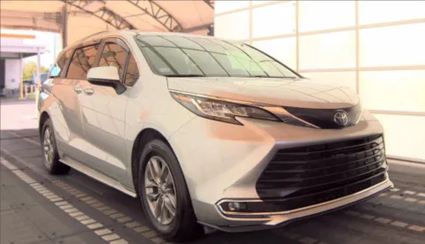 More photos of 2023 Toyota Sienna XLE at Automaxx of the Carolinas, SC