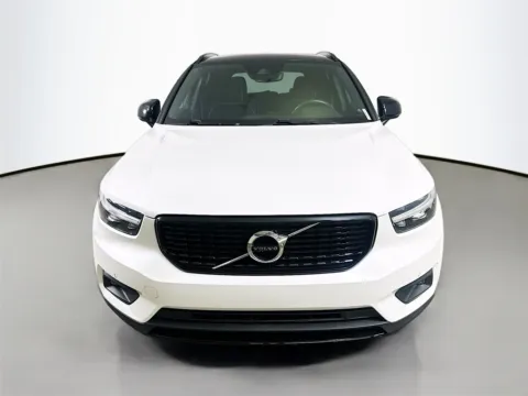 Photos of 2020 Volvo XC40 R-Design for sale in Summerville, SC at Automaxx of the Carolinas