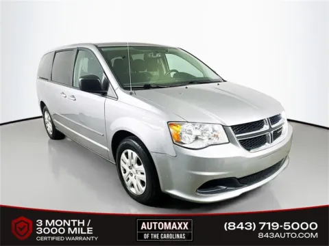 Silver 2017 Dodge Grand Caravan SE for sale in Summerville, SC
