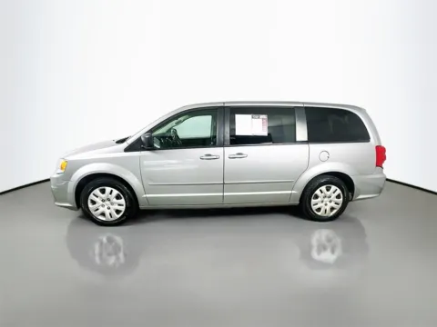 More photos of 2017 Dodge Grand Caravan SE at Automaxx of the Carolinas, SC