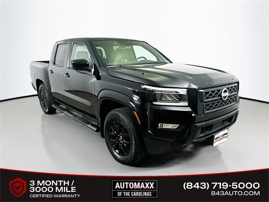 Black 2023 Nissan Frontier SV for sale in Summerville, SC