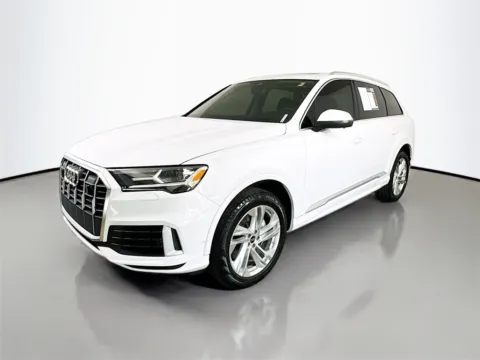 Another view of 2023 Audi Q7 55 Premium Plus for sale in Summerville, SC at Automaxx of the Carolinas