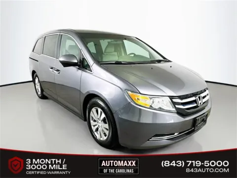Gray 2017 Honda Odyssey SE for sale in Summerville, SC
