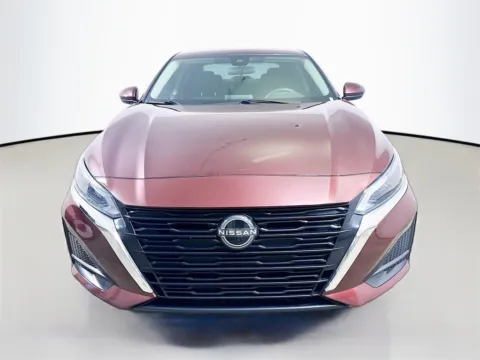Photos of 2023 Nissan Altima 2.5 SV for sale in Summerville, SC at Automaxx of the Carolinas