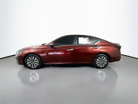 More photos of 2023 Nissan Altima 2.5 SV at Automaxx of the Carolinas, SC