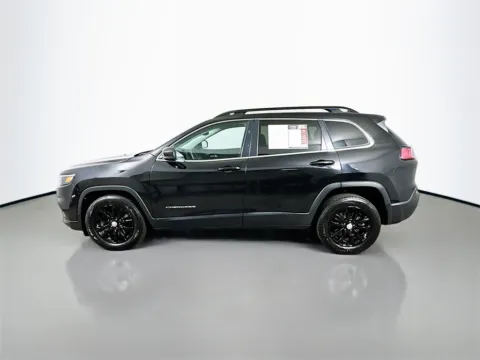 More photos of 2022 Jeep Cherokee Latitude Lux at Automaxx of the Carolinas, SC