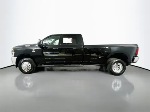 More photos of 2025 Ram 3500 Tradesman at Automaxx of the Carolinas, SC