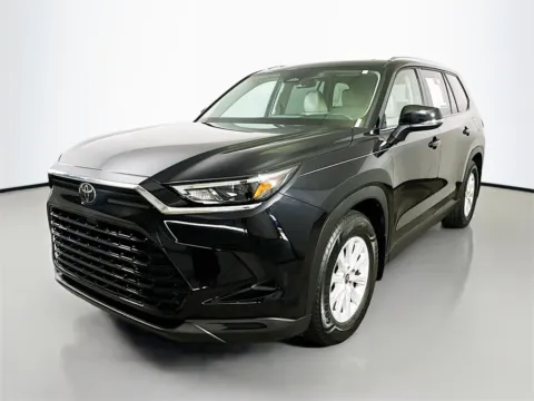 Another view of 2024 Toyota Grand Highlander XLE for sale in Summerville, SC at Automaxx of the Carolinas