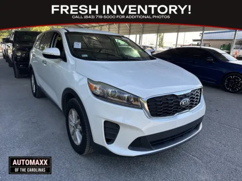 White 2019 Kia Sorento LX for sale in Summerville, SC