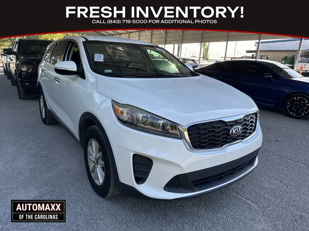 White 2019 Kia Sorento LX for sale in Summerville, SC
