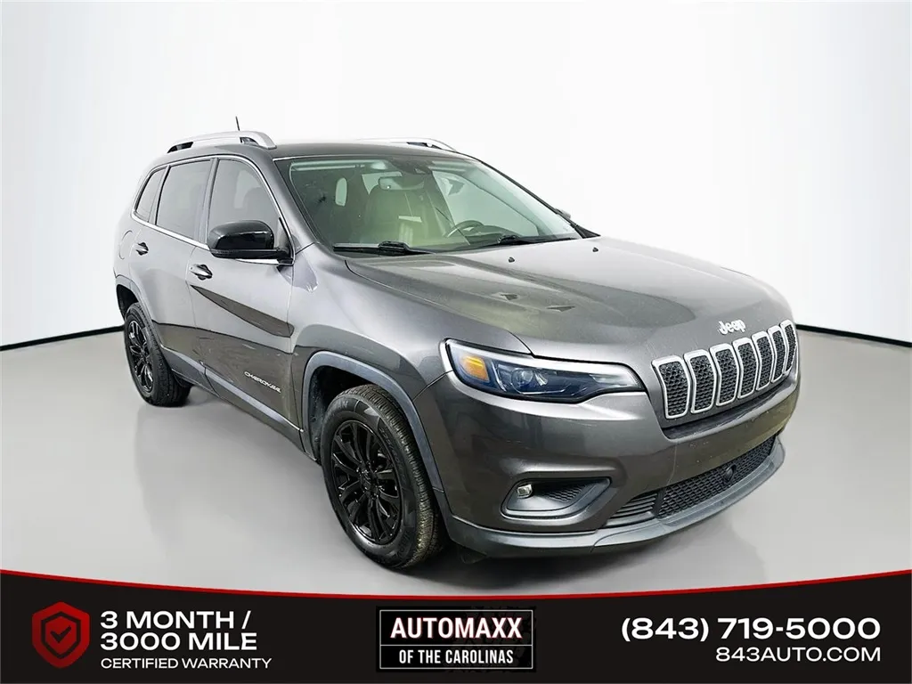 Gray 2021 Jeep Cherokee Latitude Lux for sale in Summerville, SC