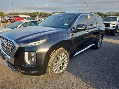 Photos of 2020 Hyundai Palisade Limited for sale in Summerville, SC at Automaxx of the Carolinas
