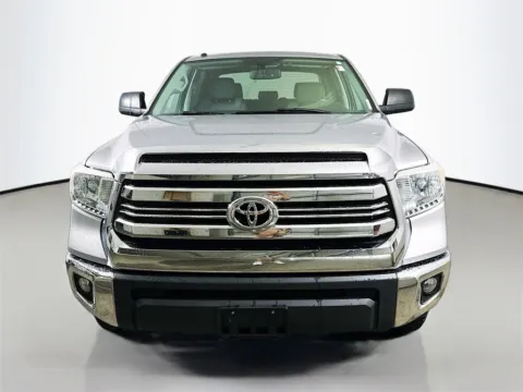 Photos of 2016 Toyota Tundra SR5 for sale in Summerville, SC at Automaxx of the Carolinas