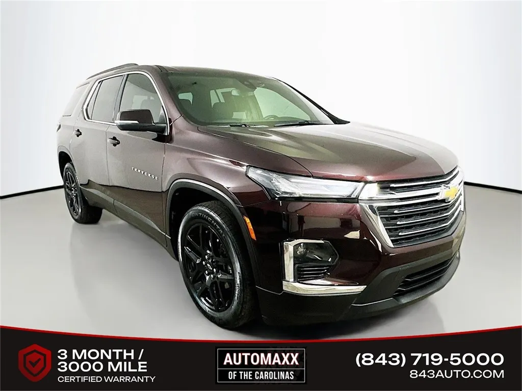 Black 2023 Chevrolet Traverse LT for sale in Summerville, SC