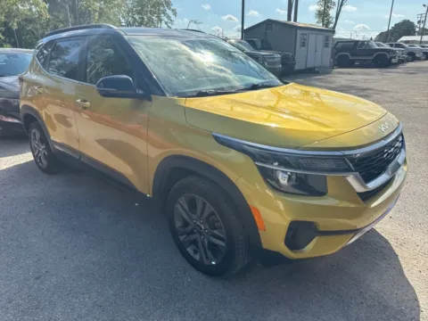 Yellow 2022 Kia Seltos S for sale in Summerville, SC