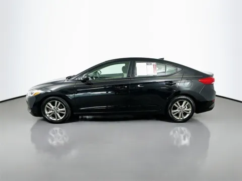 More photos of 2018 Hyundai Elantra SEL at Automaxx of the Carolinas, SC
