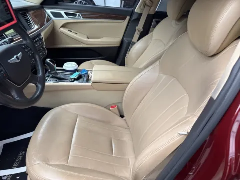 More photos of 2016 Hyundai Genesis 3.8 at Automaxx of the Carolinas, SC