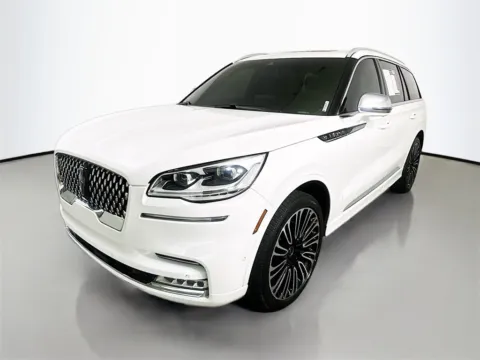 Another view of 2020 Lincoln Aviator Black Label for sale in Summerville, SC at Automaxx of the Carolinas