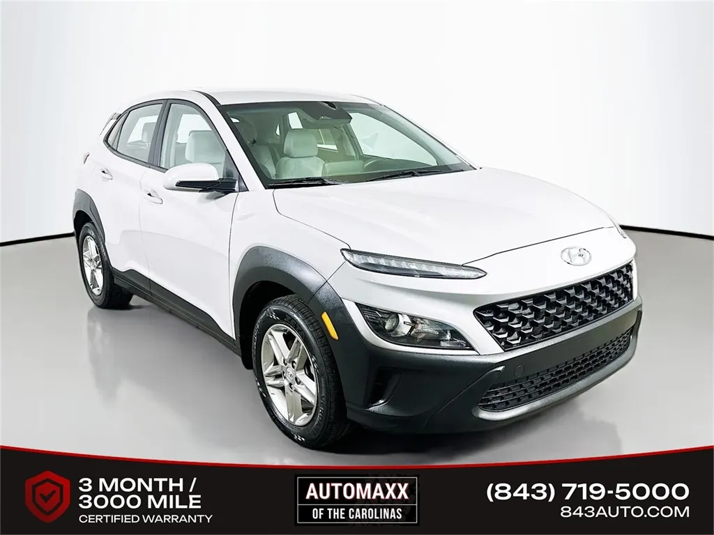 Silver 2022 Hyundai Kona SE for sale in Summerville, SC