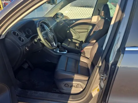 More photos of 2016 Volkswagen Tiguan SE at Automaxx of the Carolinas, SC