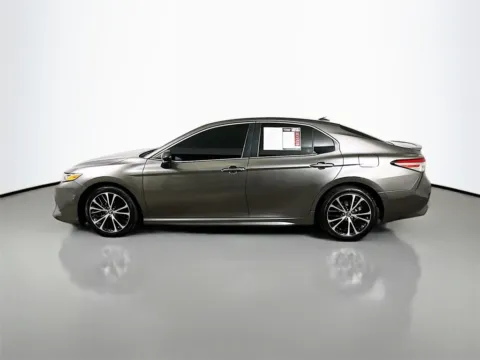 More photos of 2019 Toyota Camry SE at Automaxx of the Carolinas, SC