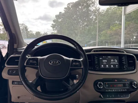 More photos of 2019 Kia Sorento LX at Automaxx of the Carolinas, SC