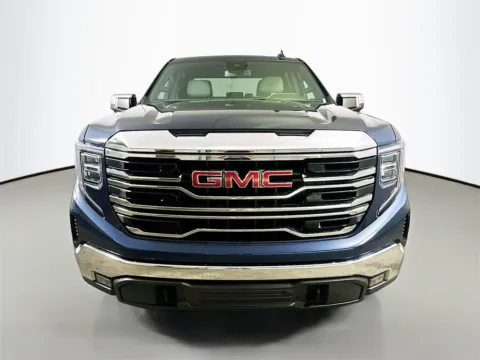 Photos of 2022 GMC Sierra 1500 SLT for sale in Summerville, SC at Automaxx of the Carolinas