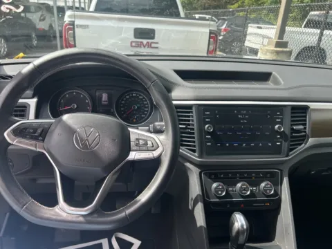 More photos of 2021 Volkswagen Atlas 3.6L V6 SE w/Technology at Automaxx of the Carolinas, SC