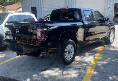 More photos of 2022 Nissan Frontier SV at Automaxx of the Carolinas, SC