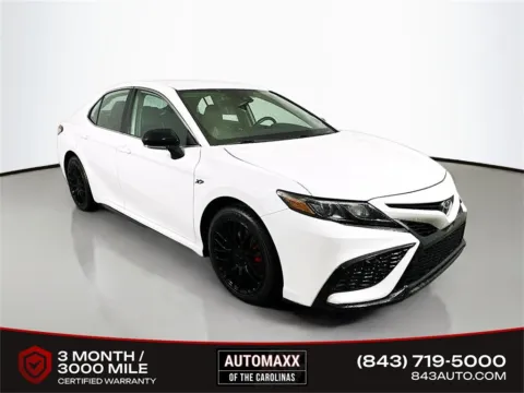 White 2024 Toyota Camry SE for sale in Summerville, SC