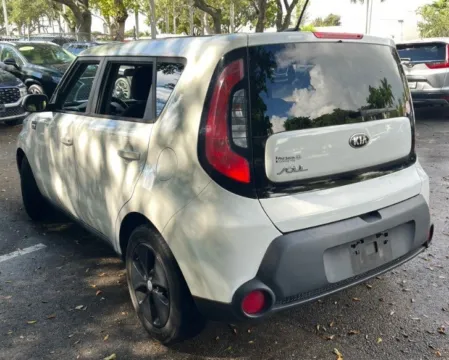 More photos of 2016 Kia Soul at Automaxx of the Carolinas, SC
