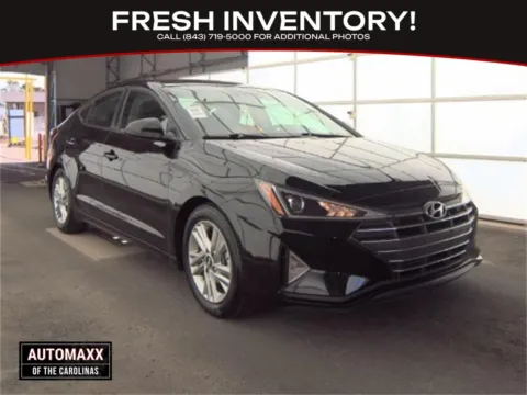 Black 2020 Hyundai Elantra SEL for sale in Summerville, SC