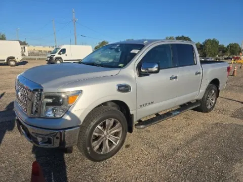 Photos of 2017 Nissan Titan SL for sale in Summerville, SC at Automaxx of the Carolinas