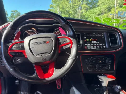 More photos of 2018 Dodge Charger R/T at Automaxx of the Carolinas, SC