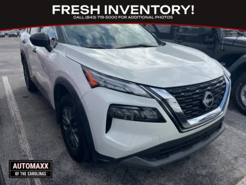 White 2023 Nissan Rogue S for sale in Summerville, SC