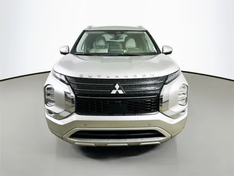 Photos of 2023 Mitsubishi Outlander SEL for sale in Summerville, SC at Automaxx of the Carolinas