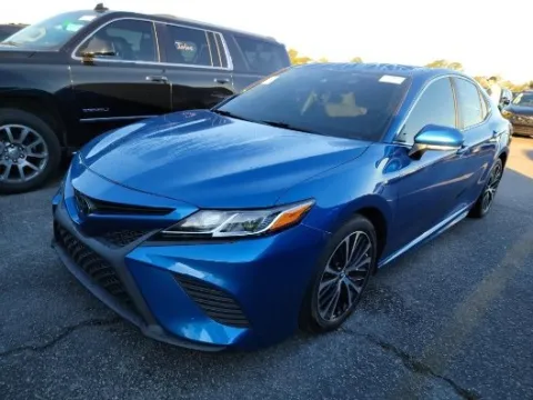 Photos of 2020 Toyota Camry SE for sale in Summerville, SC at Automaxx of the Carolinas