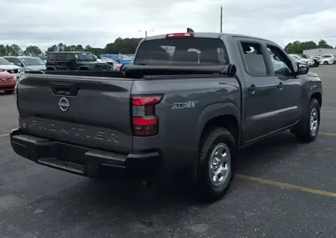 More photos of 2022 Nissan Frontier S at Automaxx of the Carolinas, SC