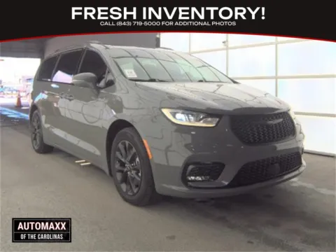 Gray 2021 Chrysler Pacifica Touring for sale in Summerville, SC