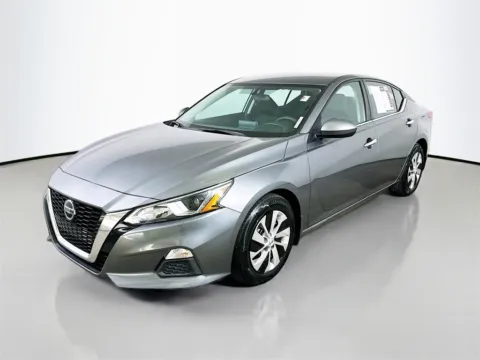 Another view of 2020 Nissan Altima 2.5 S for sale in Summerville, SC at Automaxx of the Carolinas