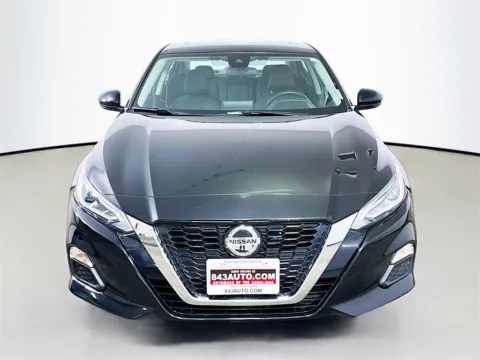 Photos of 2022 Nissan Altima 2.5 SV for sale in Summerville, SC at Automaxx of the Carolinas
