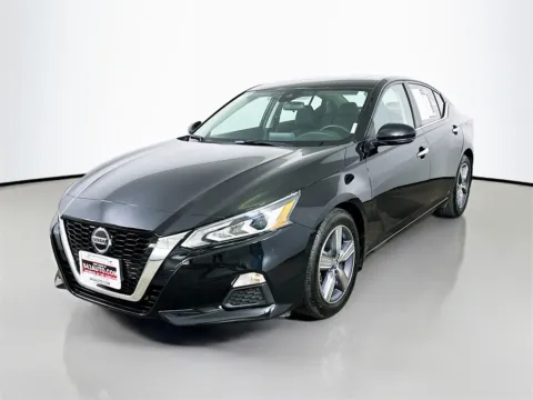 Another view of 2022 Nissan Altima 2.5 SV for sale in Summerville, SC at Automaxx of the Carolinas