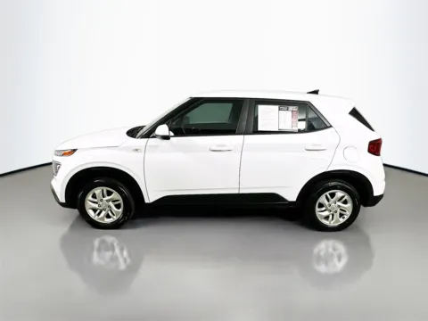 More photos of 2021 Hyundai Venue SE at Automaxx of the Carolinas, SC