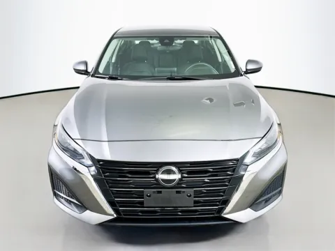 Photos of 2023 Nissan Altima 2.5 SV for sale in Summerville, SC at Automaxx of the Carolinas