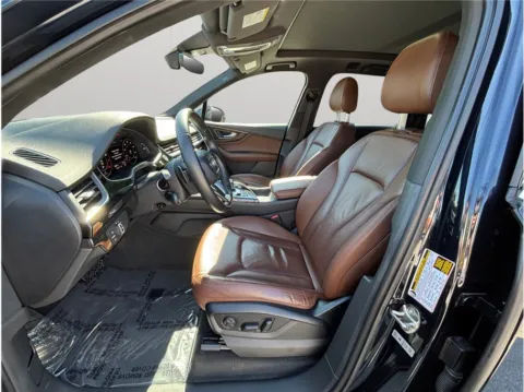 Photos of 2017 Audi Q7 2.0T Premium Plus Sport Utility 4D for sale in Jacksonville, FL at Merit Auto Group Lem Turner