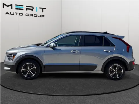 More photos of 2023 Kia Niro EX Wagon 4D at Merit Auto Group Lem Turner, FL