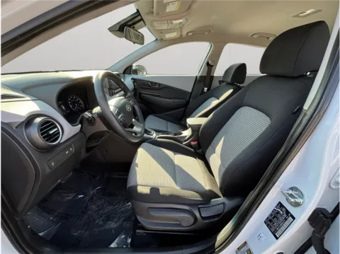 Photos of 2021 Hyundai Kona SE Sport Utility 4D for sale in Jacksonville, FL at Merit Auto Group Lem Turner