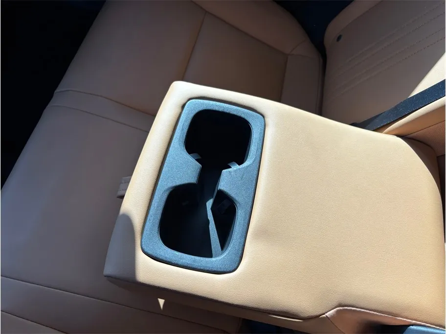 2025 Lexus NX 250 - Photo 41